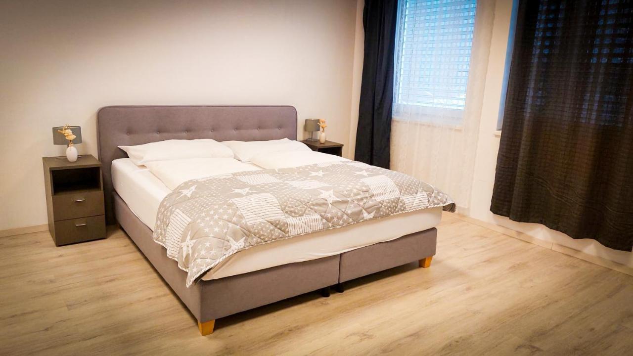 Kobra Room In Spielberg Spielberg Bei Knittelfeld Eksteriør bilde